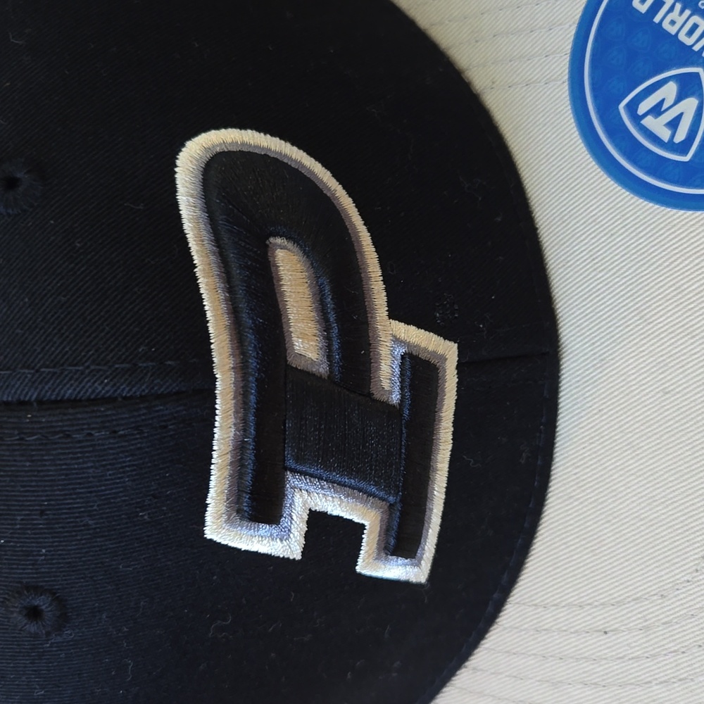 NWT Purdue Boilermakers Top Of The World Snapback Hat Cap Size Youth - Picture 2 of 12